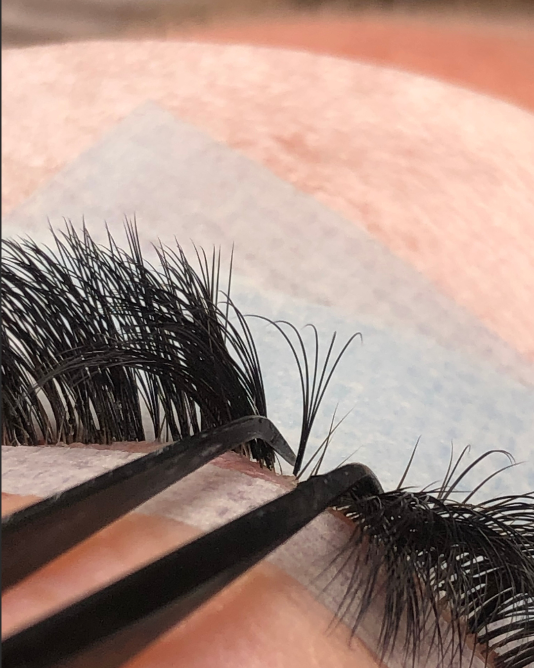 Volume Lash Extensions - Online Course